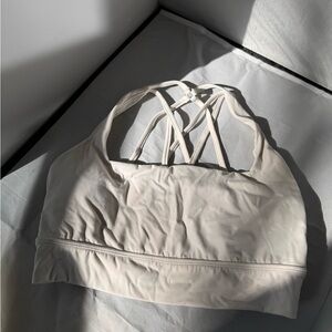 Buffbunny - Women's white Sports Bra